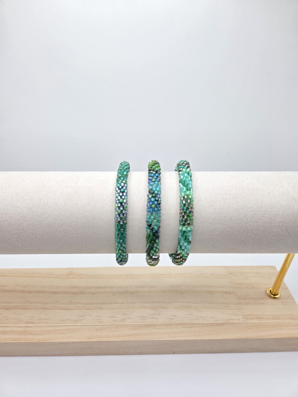 Emerald Green Beaded Bracelet Trio - Unbranded - Picture 4 of 9